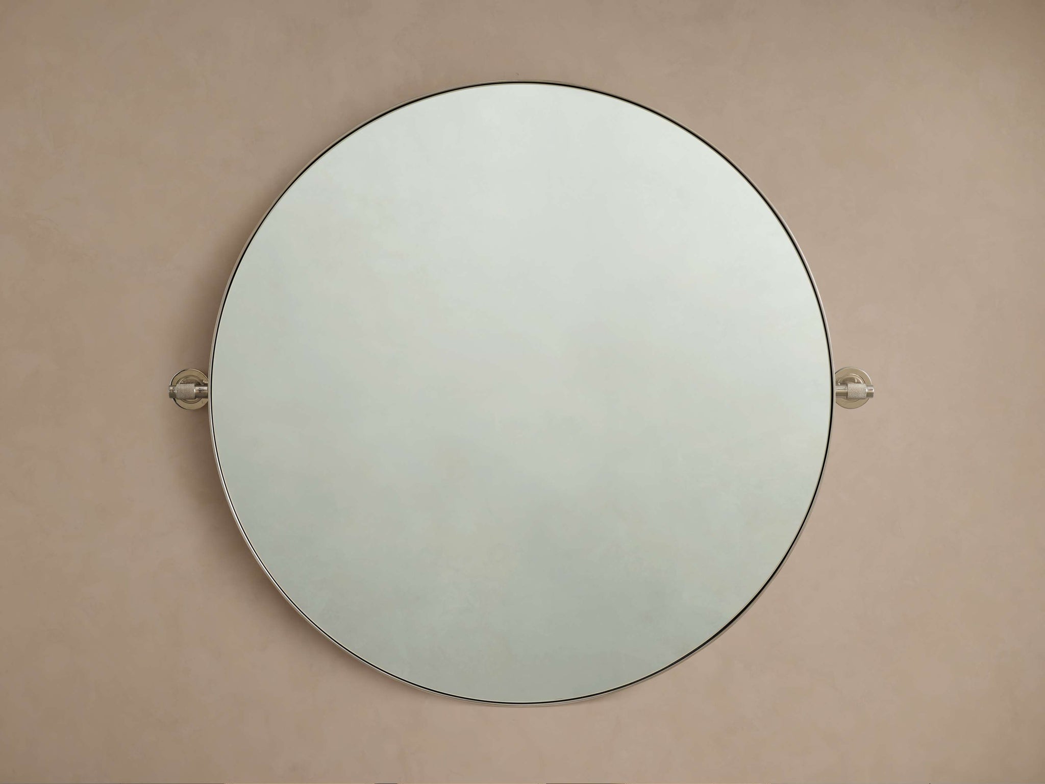 Monroe Round Bath Wall Mirror in Nickel